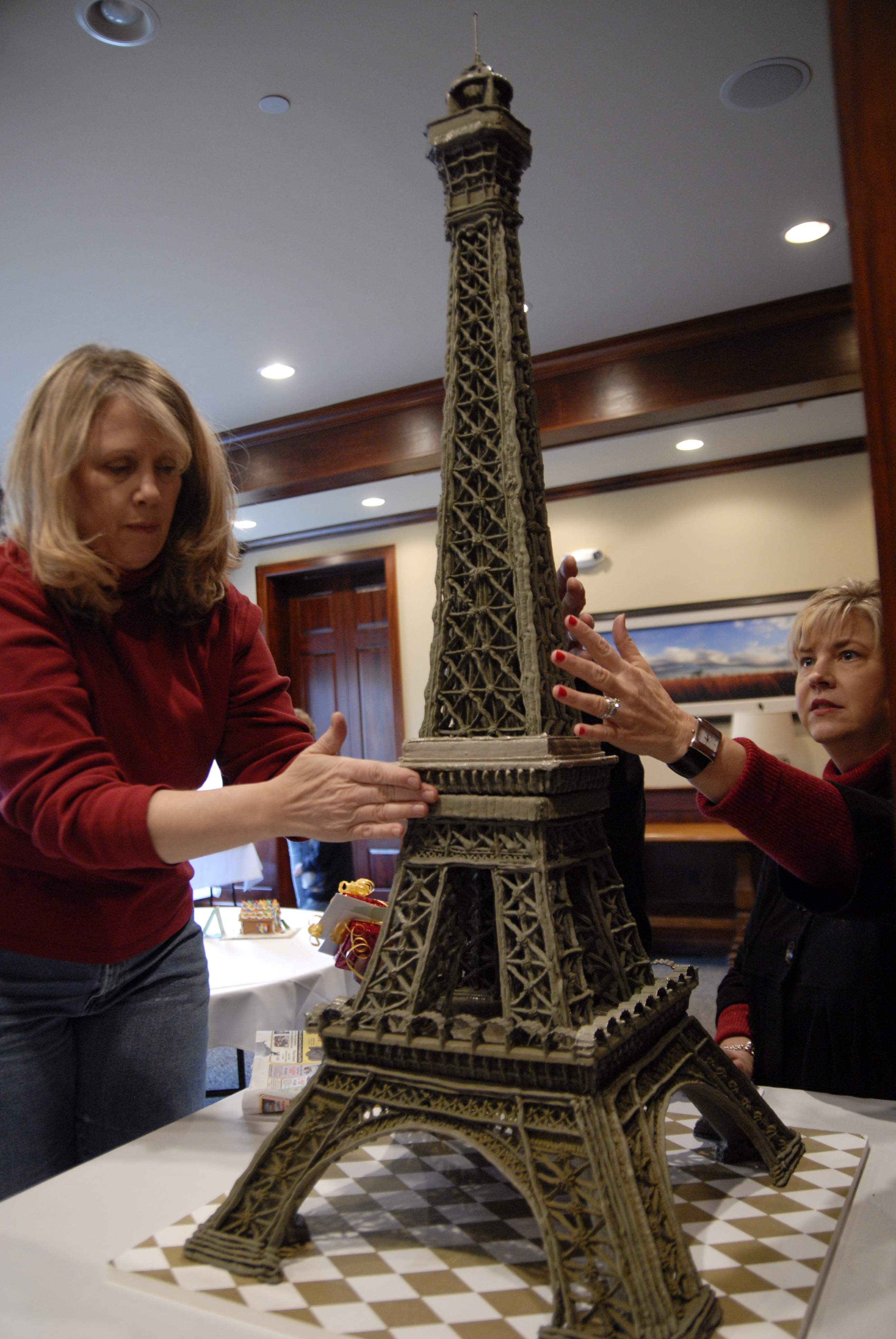 Talk about gingerbread | News, Sports, Jobs - Lawrence Journal-World: news,  information, headlines and events in Lawrence, Kansas, image size:2592x3872